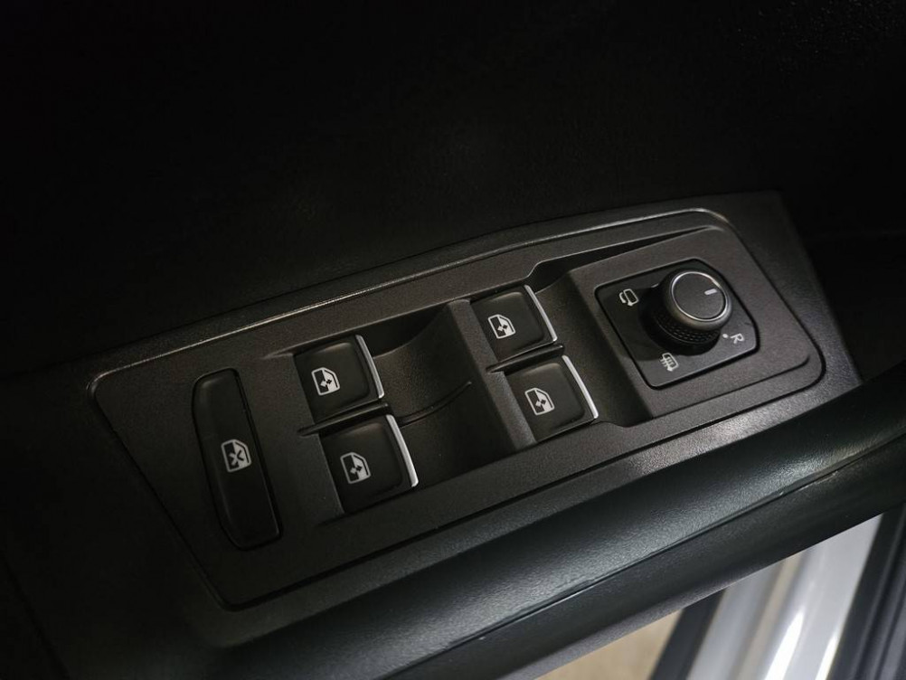 Acheter Volkswagen T-Roc T-Roc 1.5 TSI 150 EVO Start/Stop BVM6 Carat 5p occasion dans les concessions du Groupe Faurie