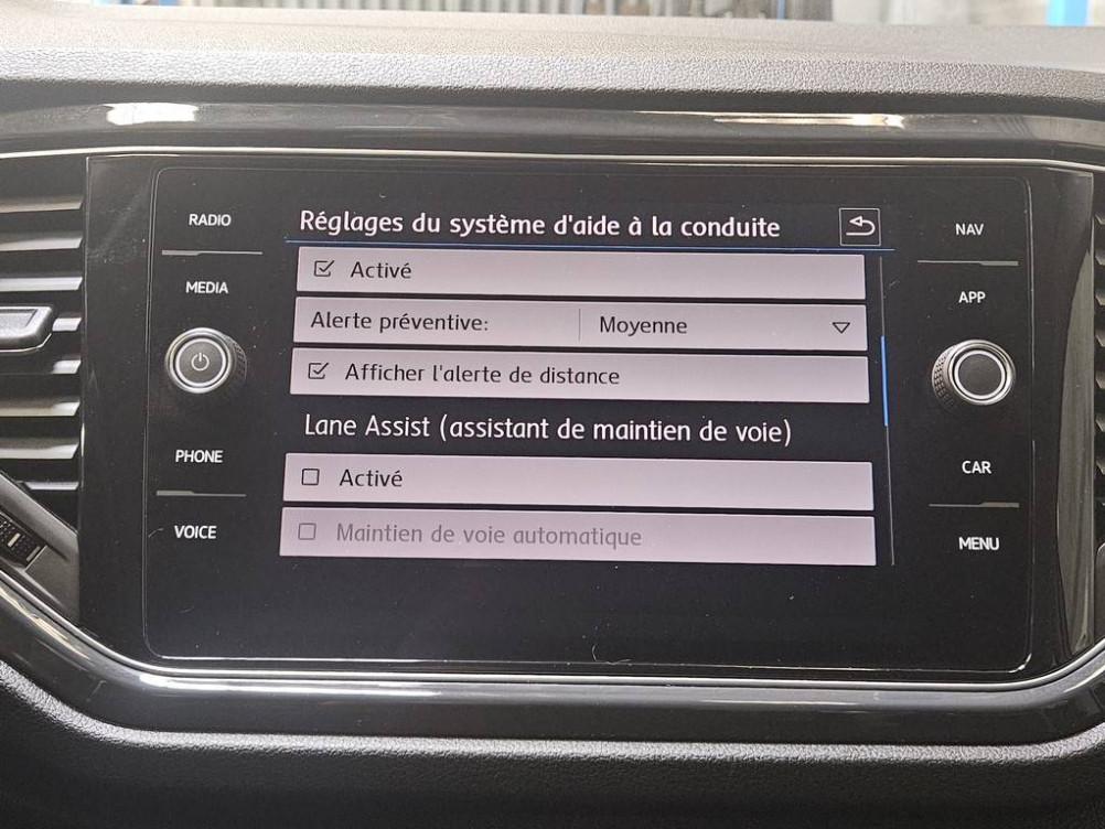 Acheter Volkswagen T-Roc T-Roc 1.5 TSI 150 EVO Start/Stop BVM6 Carat 5p occasion dans les concessions du Groupe Faurie