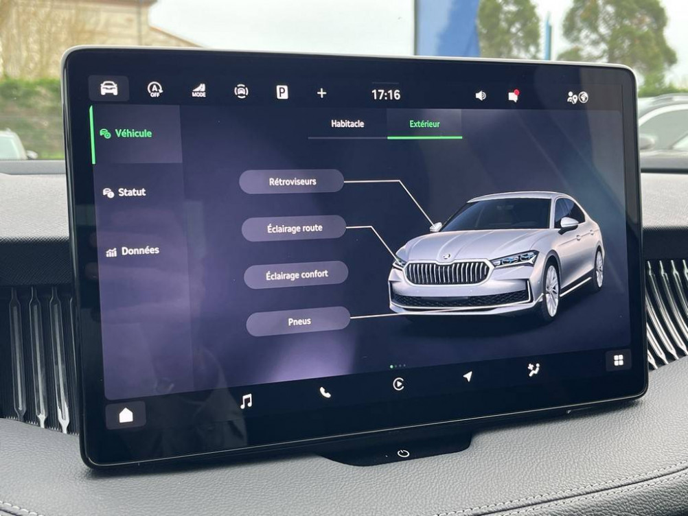 Acheter Skoda Superb Superb Berline 2.0 TDI 150 ch SCR DSG7 Laurin & Klement 5p occasion dans les concessions du Groupe Faurie