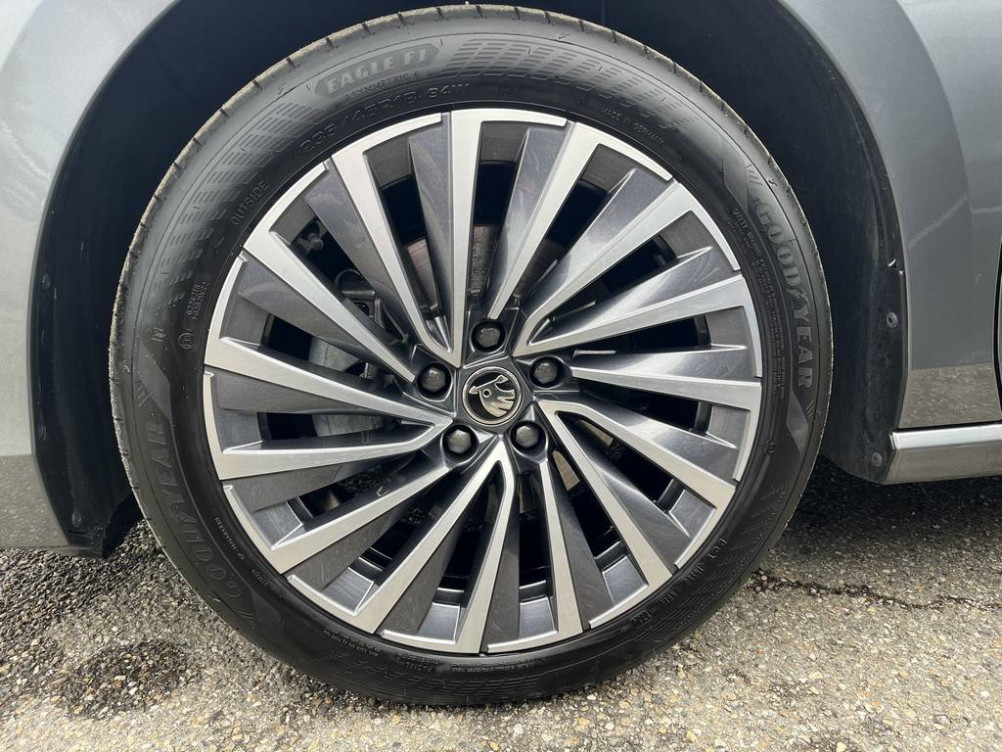 Acheter Skoda Superb Superb Berline 2.0 TDI 150 ch SCR DSG7 Laurin & Klement 5p occasion dans les concessions du Groupe Faurie