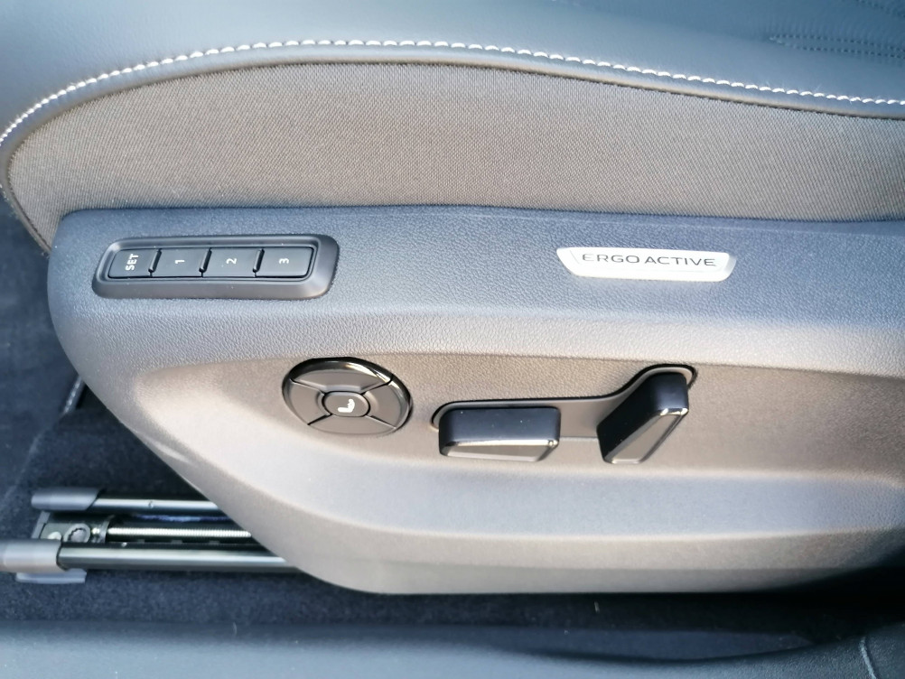 Acheter Volkswagen Tiguan Tiguan 1.5 eHybrid 272ch DSG6 R-Line Exclusive 5p neuf dans les concessions du Groupe Faurie