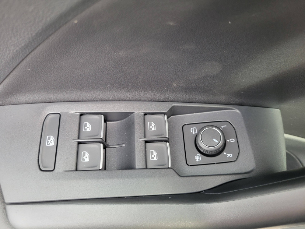 Acheter Volkswagen T-Cross T-Cross 1.5 TSI 150 Start/Stop DSG7 R-Line Edition 5p neuf dans les concessions du Groupe Faurie
