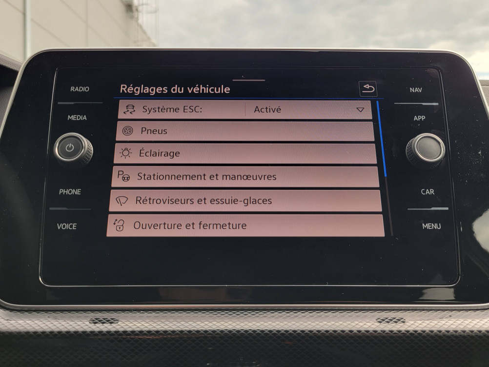 Acheter Volkswagen T-Cross T-Cross 1.5 TSI 150 Start/Stop DSG7 R-Line Edition 5p neuf dans les concessions du Groupe Faurie