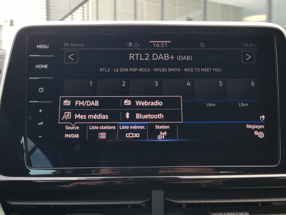 Acheter Volkswagen T-Roc T-Roc Cabriolet 1.5 TSI EVO2 150 Start/Stop DSG7 R-Line 2p neuf dans les concessions du Groupe Faurie