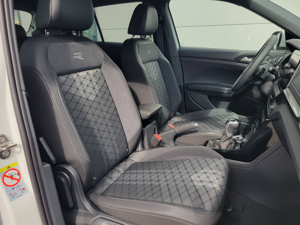 Acheter Volkswagen T-Cross T-Cross 1.5 TSI 150 Start/Stop DSG7 R-Line Edition 5p neuf dans les concessions du Groupe Faurie