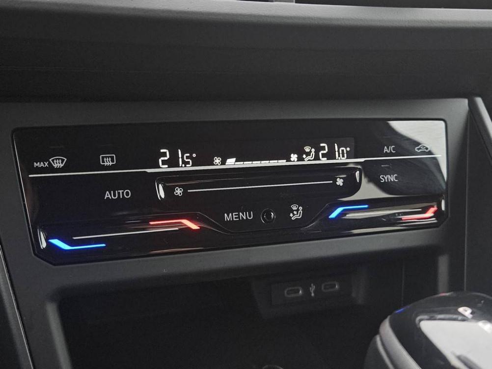Acheter Volkswagen Polo Polo 1.0 TSI 116 S&S DSG7 R-Line 5p occasion dans les concessions du Groupe Faurie