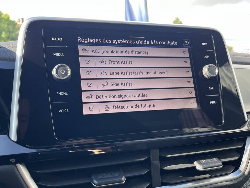 Acheter Volkswagen T-Roc T-Roc 2.0 TDI 150 Start/Stop DSG7 R-Line 5p occasion dans les concessions du Groupe Faurie