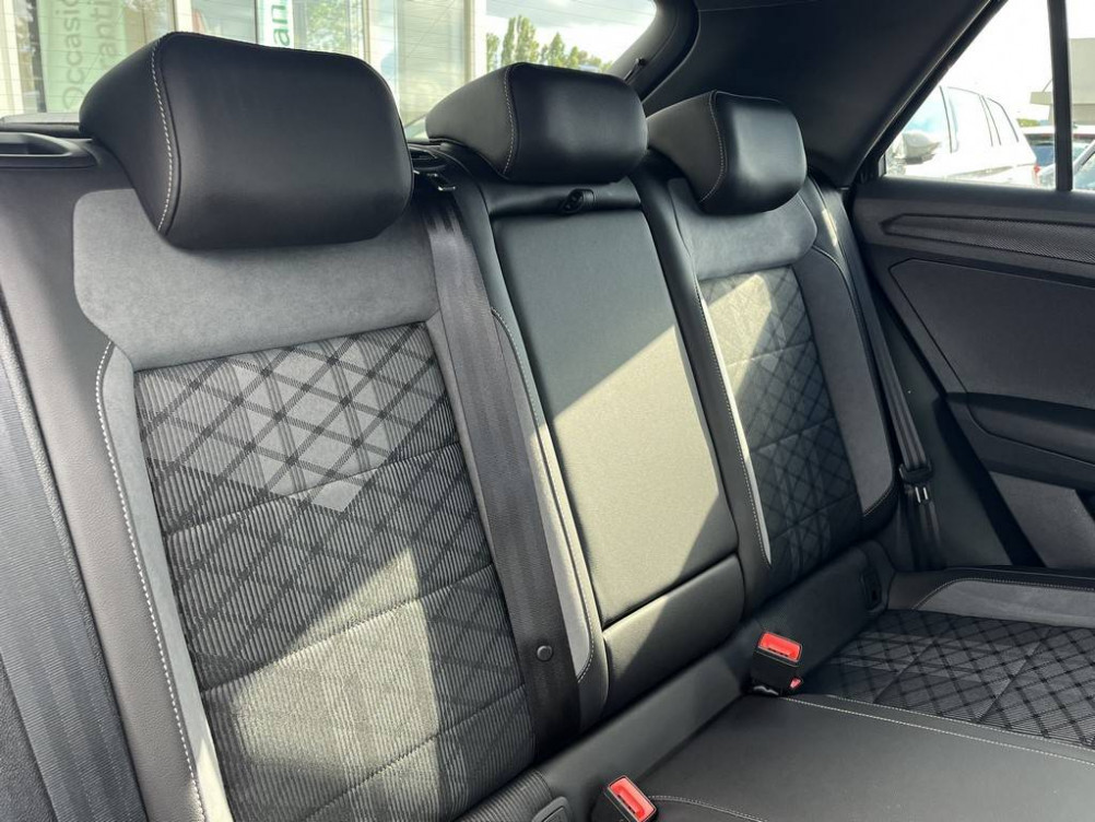 Acheter Volkswagen T-Roc T-Roc 2.0 TDI 150 Start/Stop DSG7 R-Line 5p occasion dans les concessions du Groupe Faurie