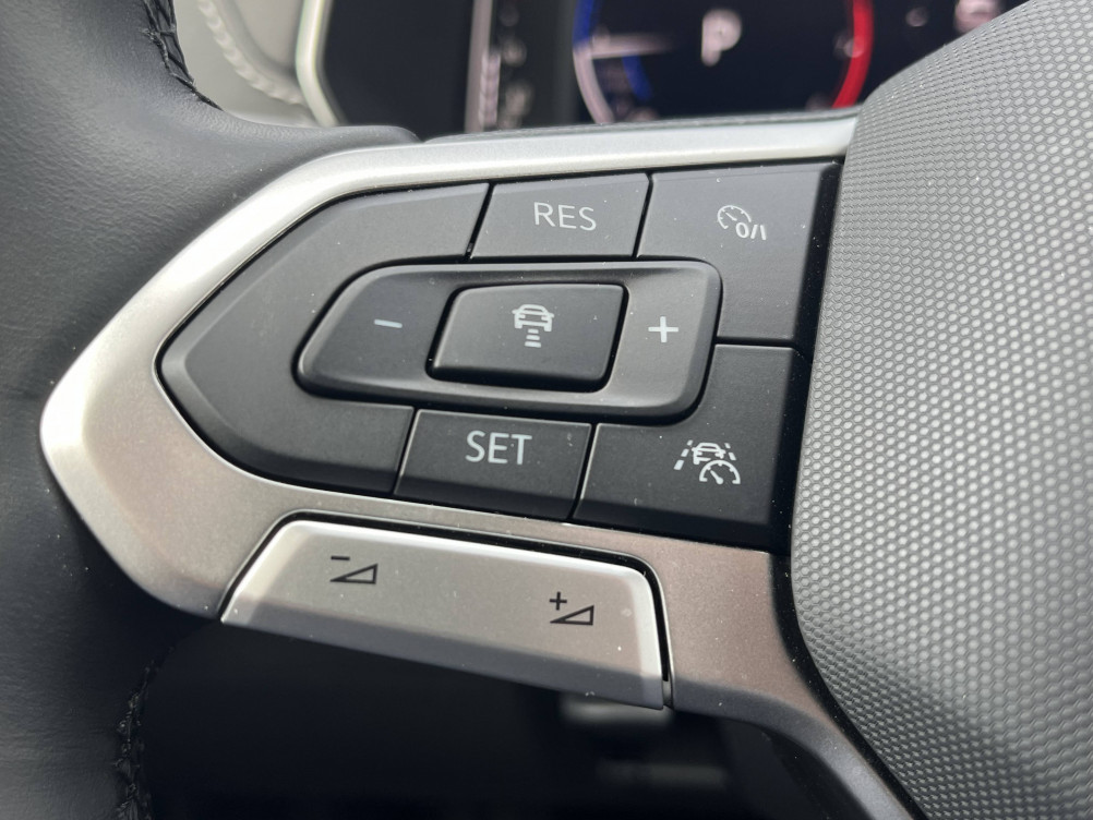 Acheter Volkswagen T-Cross T-Cross 1.0 TSI 116 Start/Stop DSG7 R-Line 5p occasion dans les concessions du Groupe Faurie