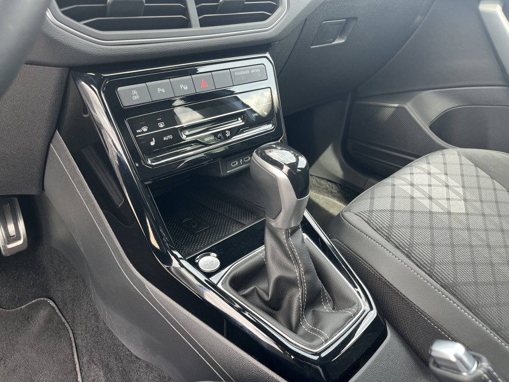 Acheter Volkswagen T-Cross T-Cross 1.0 TSI 116 Start/Stop DSG7 R-Line 5p occasion dans les concessions du Groupe Faurie
