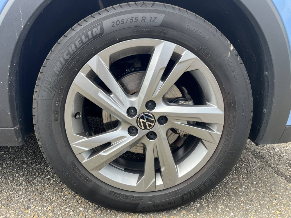 Acheter Volkswagen T-Cross T-Cross 1.0 TSI 116 Start/Stop DSG7 R-Line 5p occasion dans les concessions du Groupe Faurie