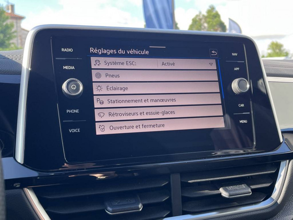 Acheter Volkswagen T-Roc T-Roc 2.0 TDI 150 Start/Stop DSG7 R-Line 5p occasion dans les concessions du Groupe Faurie