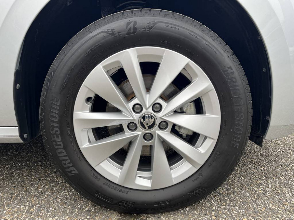 Acheter Skoda Kamiq Kamiq 1.0 TSI Evo 2 116 ch DSG7 Selection 5p occasion dans les concessions du Groupe Faurie
