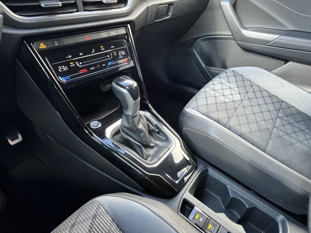 Acheter Volkswagen T-Roc T-Roc 2.0 TDI 150 Start/Stop DSG7 R-Line 5p occasion dans les concessions du Groupe Faurie