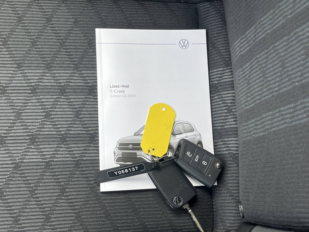 Acheter Volkswagen T-Cross T-Cross 1.0 TSI 116 Start/Stop DSG7 R-Line 5p occasion dans les concessions du Groupe Faurie