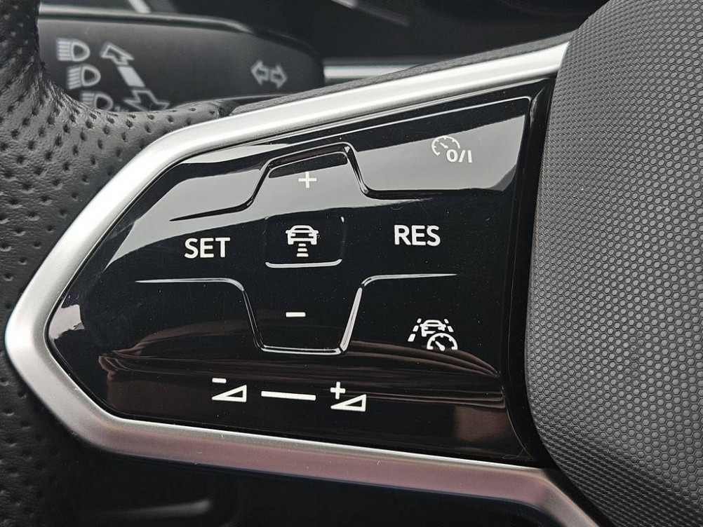Acheter Volkswagen Tiguan Tiguan 2.0 TDI 150ch DSG7 R-Line 5p occasion dans les concessions du Groupe Faurie