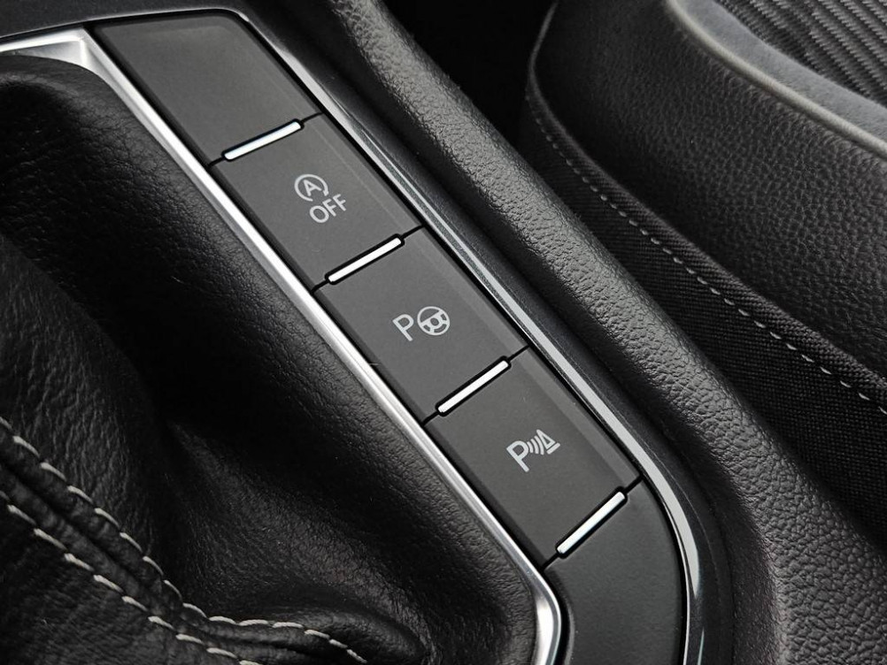 Acheter Volkswagen Tiguan Tiguan 2.0 TDI 150ch DSG7 R-Line 5p occasion dans les concessions du Groupe Faurie