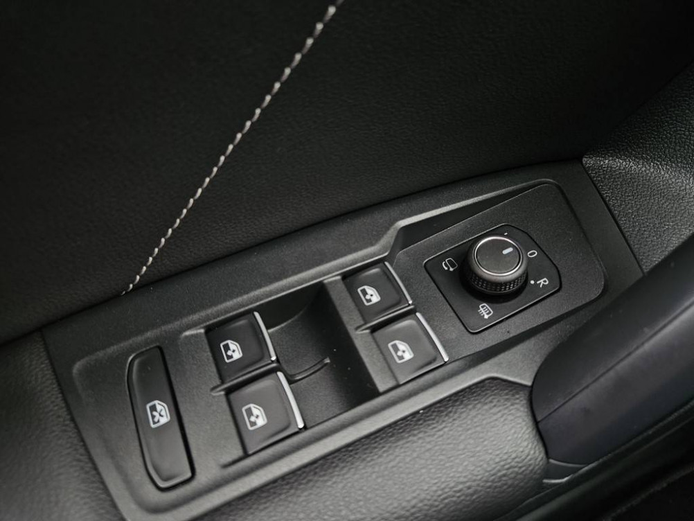 Acheter Volkswagen Tiguan Tiguan 2.0 TDI 150ch DSG7 R-Line 5p occasion dans les concessions du Groupe Faurie