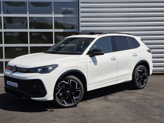 Acheter Volkswagen Tiguan Tiguan 1.5 eHybrid 272ch DSG6 R-Line Edition 5p neuve dans les concessions du Groupe Faurie