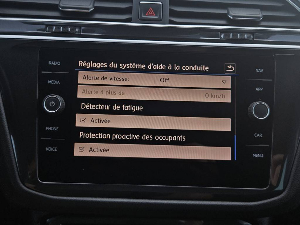 Acheter Volkswagen Tiguan Tiguan 1.4 TSI 125 BMT Confortline 5p occasion dans les concessions du Groupe Faurie