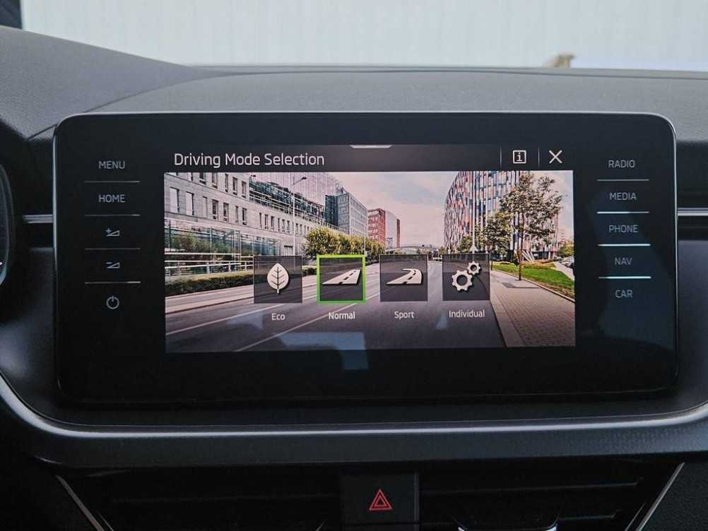 Acheter Skoda Kamiq Kamiq 1.0 TSI 116 ch DSG7 Style 5p occasion dans les concessions du Groupe Faurie