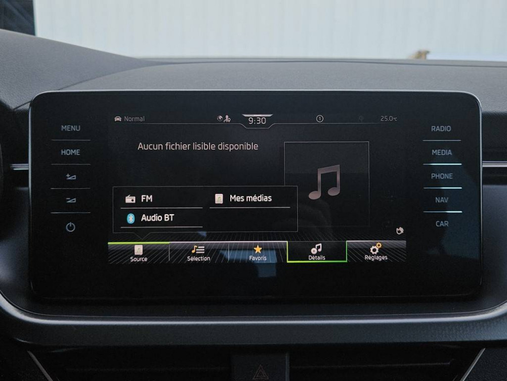Acheter Skoda Kamiq Kamiq 1.0 TSI 116 ch DSG7 Style 5p occasion dans les concessions du Groupe Faurie