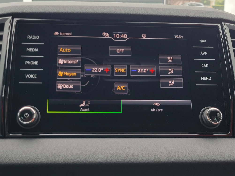 Acheter Skoda Karoq Karoq 1.5 TSI Evo 2 150 ch ACT DSG7 Sportline 5p neuf dans les concessions du Groupe Faurie