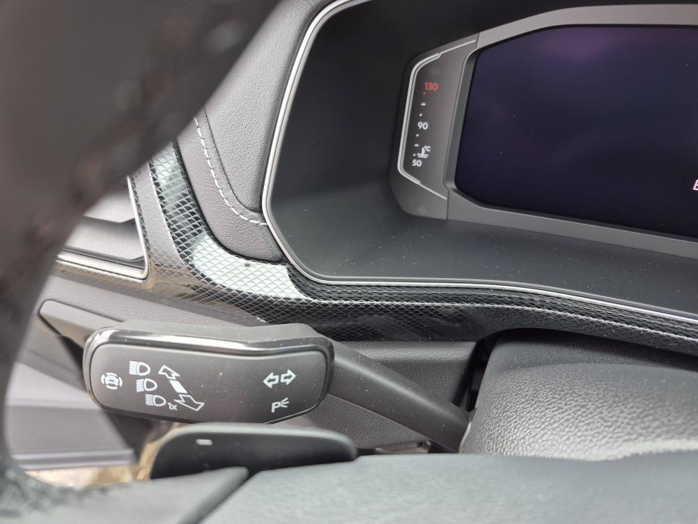 Acheter Volkswagen T-Cross T-Cross 1.0 TSI 116 Start/Stop DSG7 R-Line Edition 5p neuf dans les concessions du Groupe Faurie
