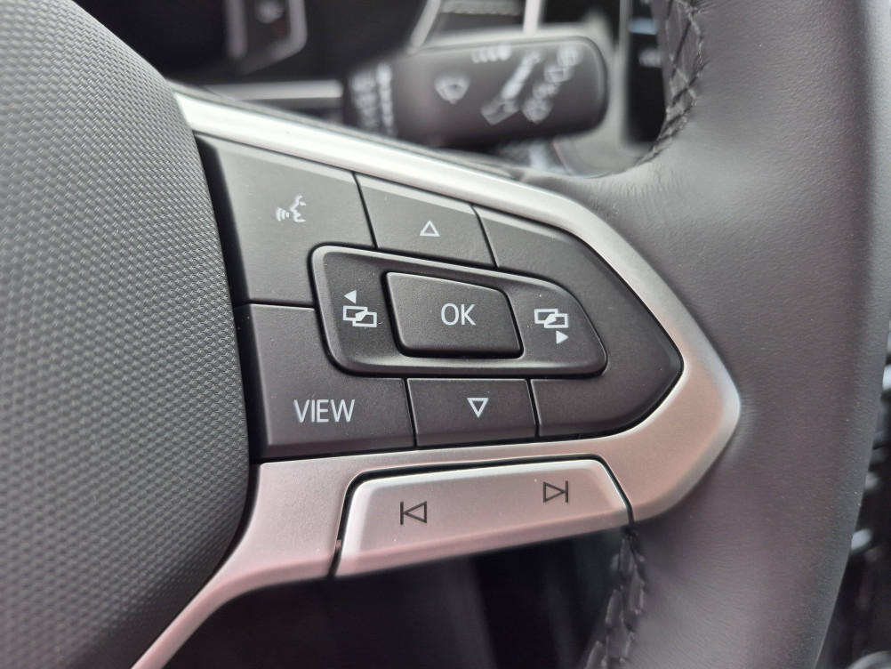 Acheter Volkswagen T-Cross T-Cross 1.0 TSI 116 Start/Stop DSG7 R-Line Edition 5p neuf dans les concessions du Groupe Faurie