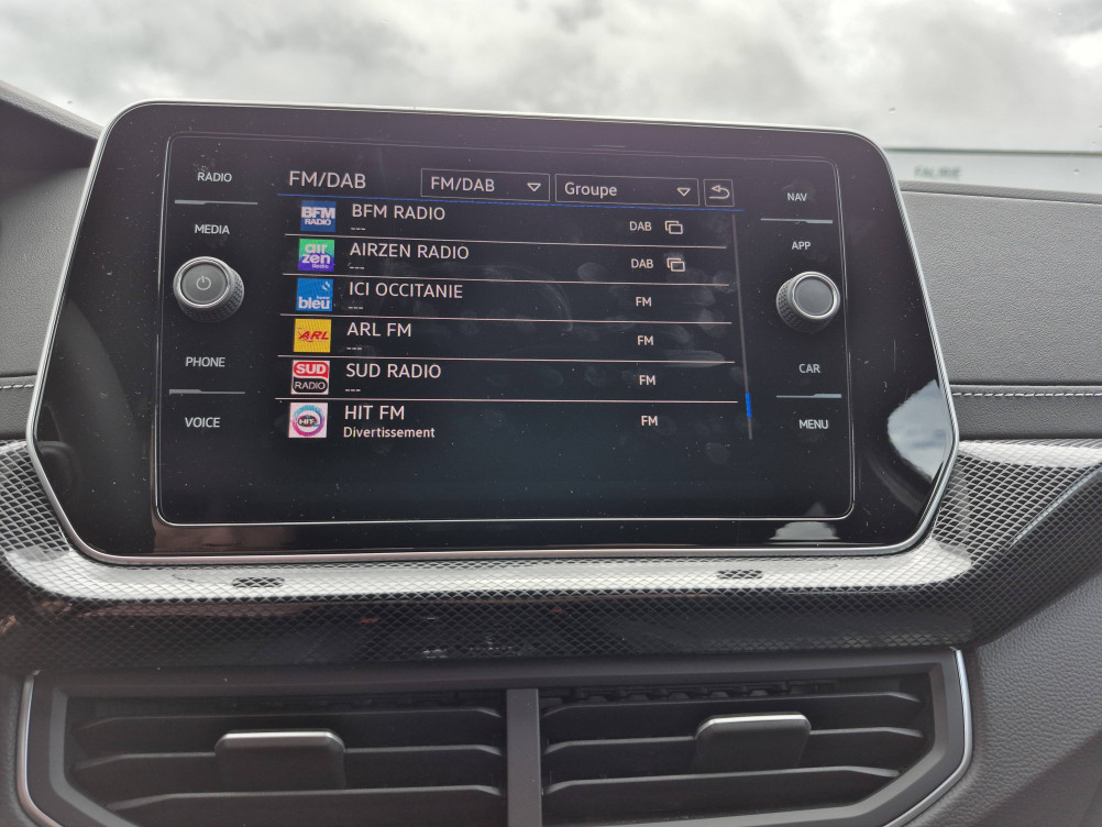 Acheter Volkswagen T-Cross T-Cross 1.0 TSI 116 Start/Stop DSG7 R-Line Edition 5p neuf dans les concessions du Groupe Faurie