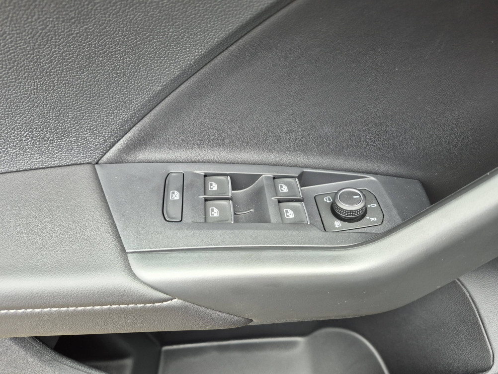 Acheter Volkswagen T-Cross T-Cross 1.0 TSI 116 Start/Stop DSG7 R-Line Edition 5p neuf dans les concessions du Groupe Faurie