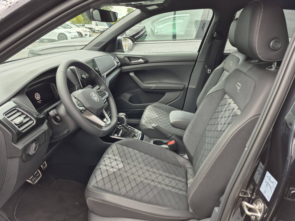 Acheter Volkswagen T-Cross T-Cross 1.0 TSI 116 Start/Stop DSG7 R-Line Edition 5p neuf dans les concessions du Groupe Faurie