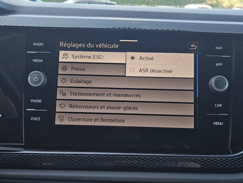 Acheter Volkswagen Taigo Taigo 1.0 TSI 116 DSG7 VW Edition 5p occasion dans les concessions du Groupe Faurie