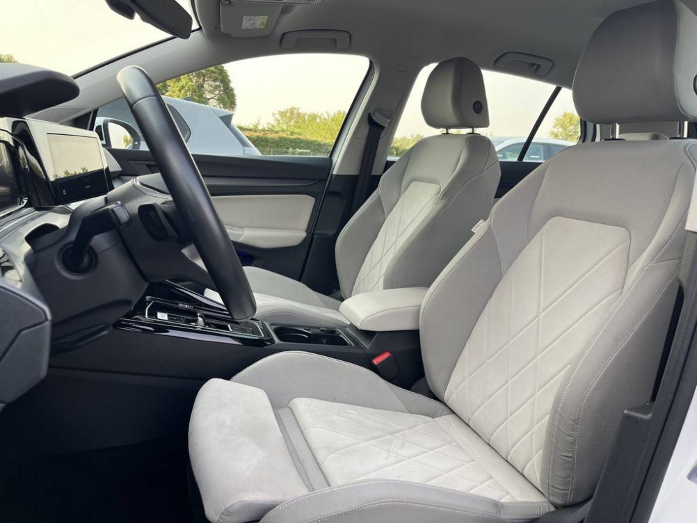 Acheter Volkswagen Golf Golf 1.5 eTSI OPF 130 DSG7 Style 5p occasion dans les concessions du Groupe Faurie