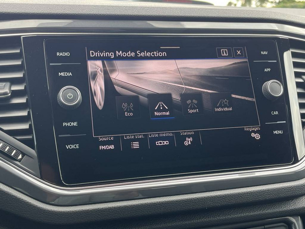 Acheter Volkswagen T-Roc T-Roc 2.0 TDI 150 Start/Stop DSG7 Carat Exclusive 5p occasion dans les concessions du Groupe Faurie