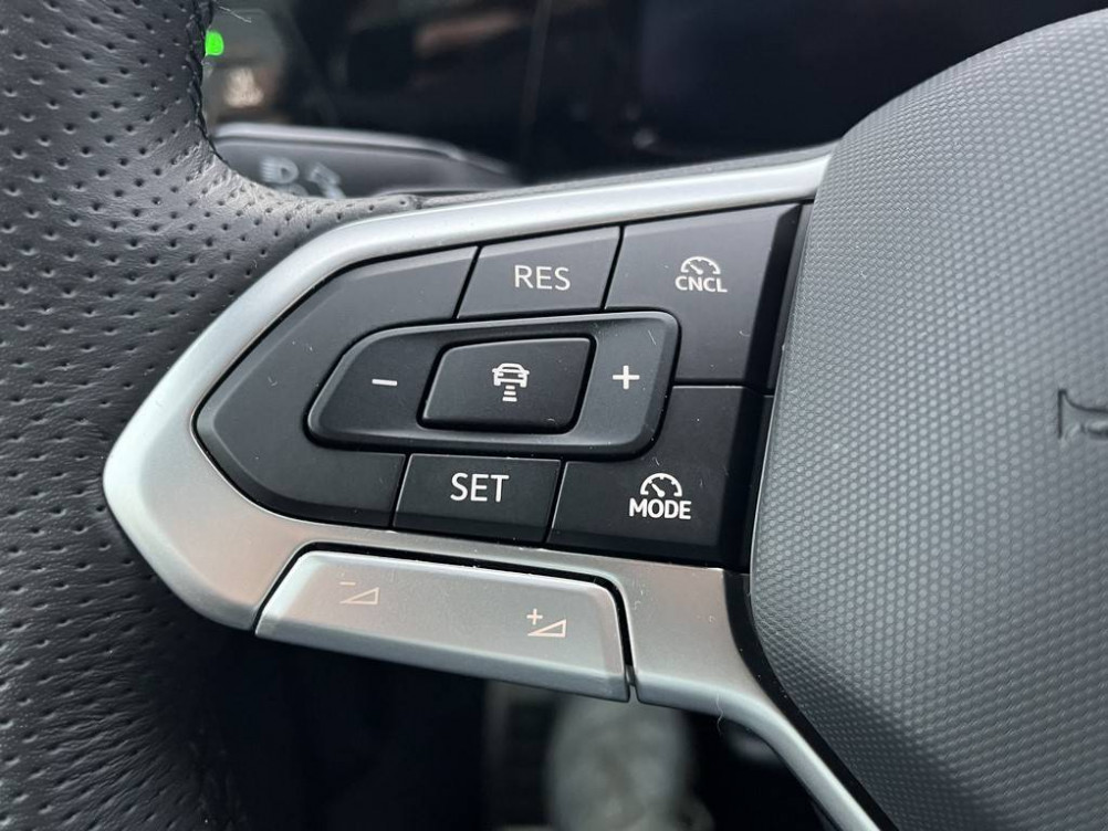 Acheter Volkswagen Golf Golf 2.0 TDI 150 DSG7 R-Line 5p occasion dans les concessions du Groupe Faurie