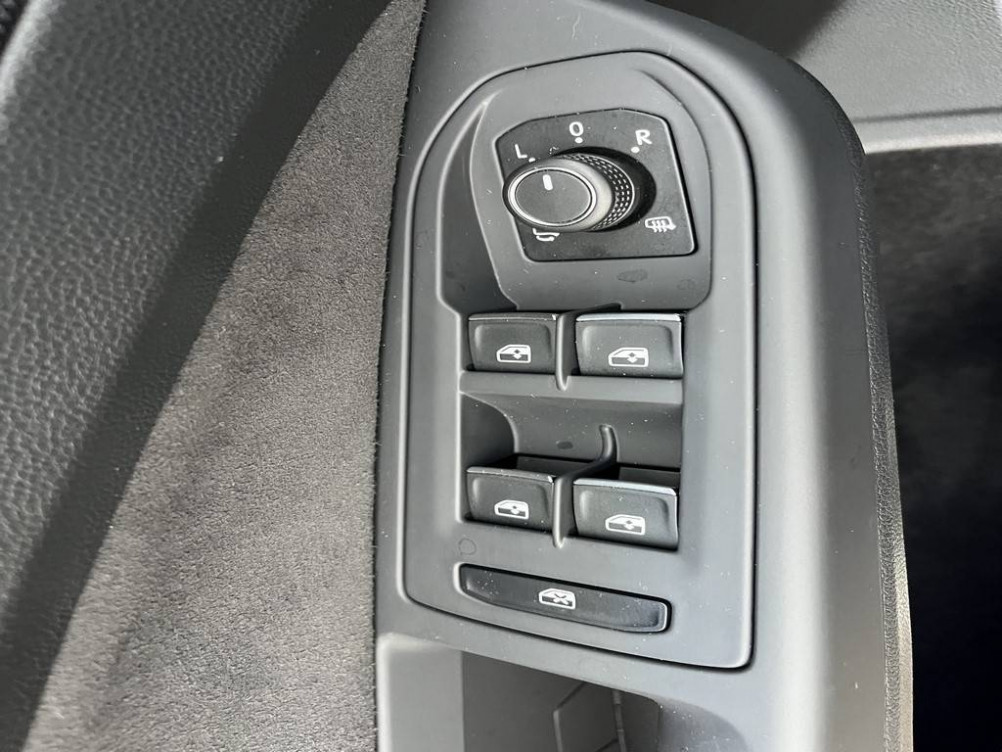 Acheter Volkswagen Golf Golf 2.0 TDI 150 DSG7 R-Line 5p occasion dans les concessions du Groupe Faurie
