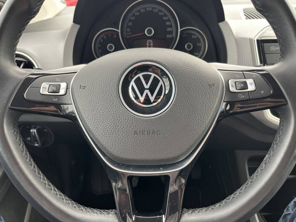 Acheter Volkswagen Up Up 1.0 65 BlueMotion Technology BVM5 Active 5p occasion dans les concessions du Groupe Faurie