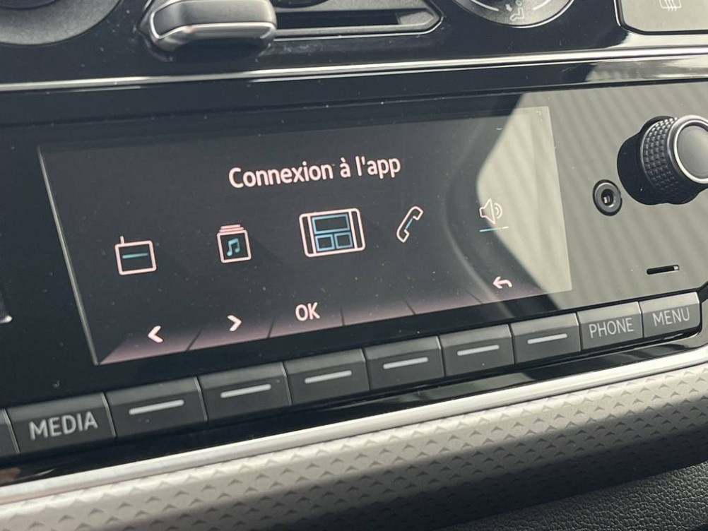 Acheter Volkswagen Up Up 1.0 65 BlueMotion Technology BVM5 Active 5p occasion dans les concessions du Groupe Faurie