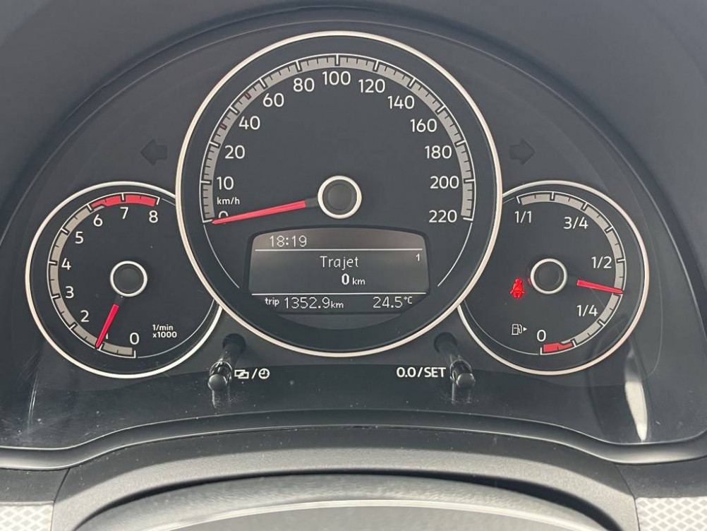 Acheter Volkswagen Up Up 1.0 65 BlueMotion Technology BVM5 Active 5p occasion dans les concessions du Groupe Faurie