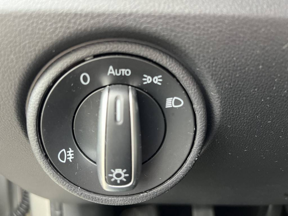 Acheter Volkswagen Up Up 1.0 65 BlueMotion Technology BVM5 Active 5p occasion dans les concessions du Groupe Faurie