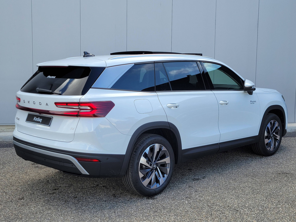 Acheter Skoda Kodiaq Kodiaq 1.5 TSI 204 ch PHEV DSG6 5pl Plus Suite Noir 5p neuf dans les concessions du Groupe Faurie