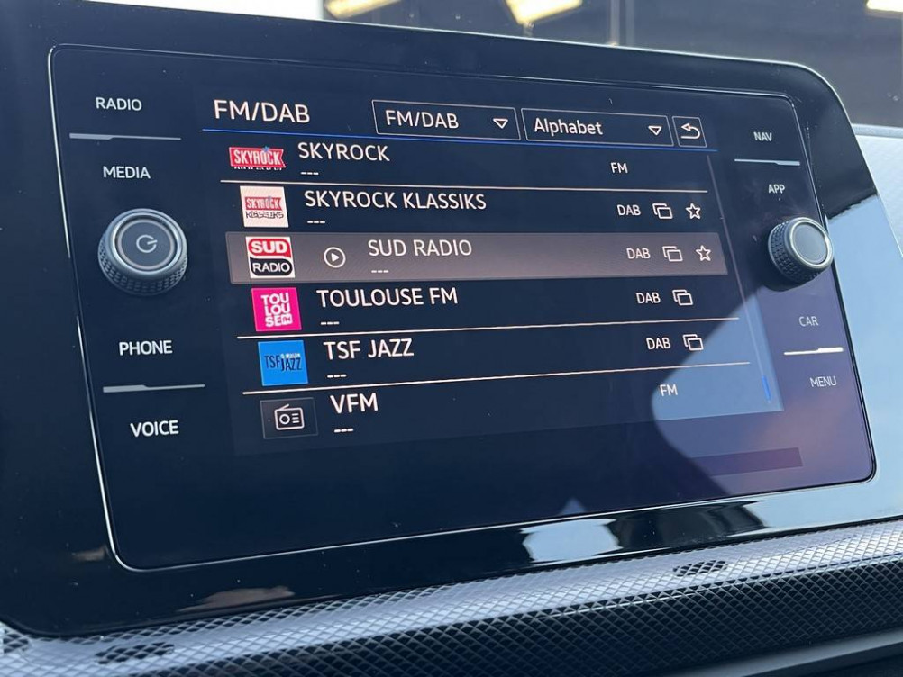 Acheter Volkswagen T-Cross T-Cross 1.0 TSI 115 Start/Stop DSG7 Life Plus 5p occasion dans les concessions du Groupe Faurie