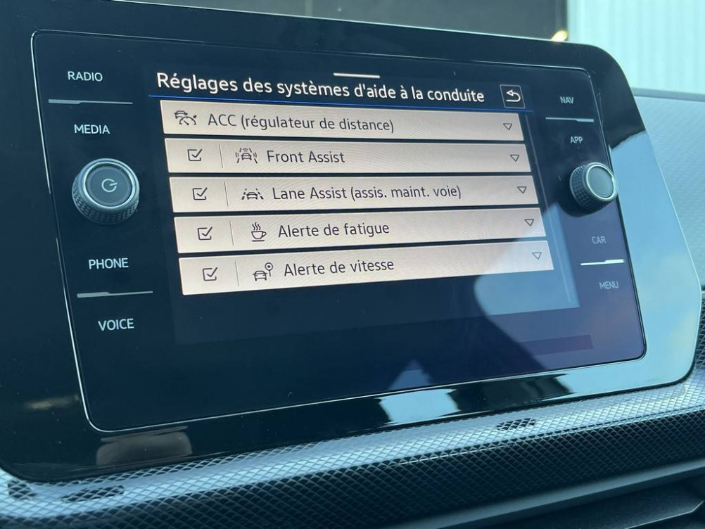 Acheter Volkswagen T-Cross T-Cross 1.0 TSI 115 Start/Stop DSG7 Life Plus 5p occasion dans les concessions du Groupe Faurie