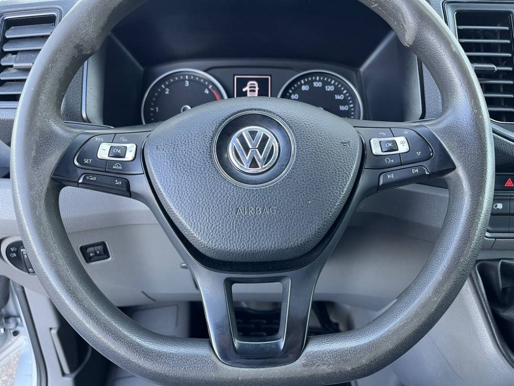 Acheter Volkswagen Crafter CRAFTER VAN 35 L3H3 2.0 TDI 140 CH BUSINESS LINE 4p occasion dans les concessions du Groupe Faurie