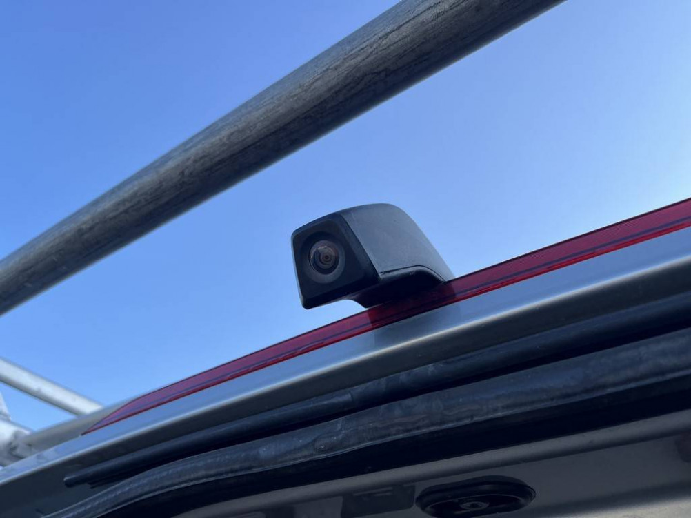 Acheter Volkswagen Crafter CRAFTER VAN 35 L3H3 2.0 TDI 140 CH BUSINESS LINE 4p occasion dans les concessions du Groupe Faurie