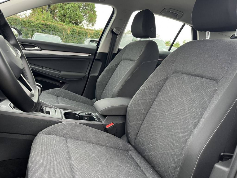 Acheter Volkswagen Golf Golf 2.0 TDI SCR 115 DSG7 Life Business 5p occasion dans les concessions du Groupe Faurie