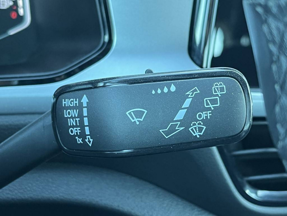 Acheter Volkswagen T-Roc T-Roc 2.0 TDI 116 Start/Stop BVM6 Life Business 5p occasion dans les concessions du Groupe Faurie