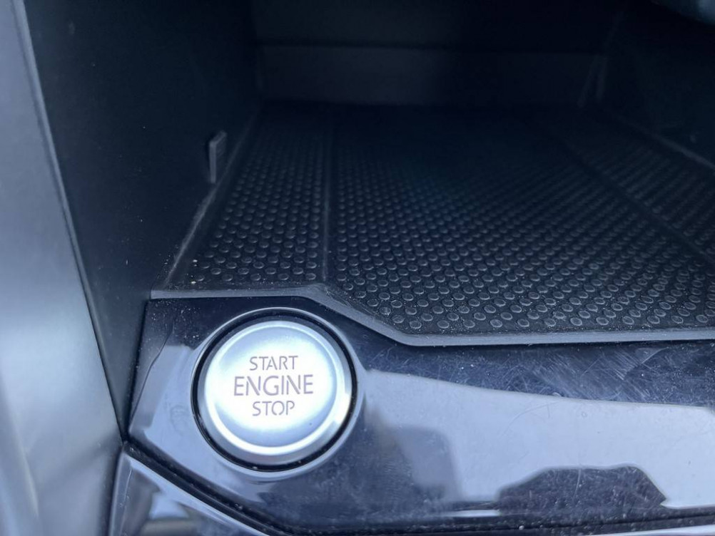Acheter Volkswagen T-Roc T-Roc 2.0 TDI 116 Start/Stop BVM6 Life Business 5p occasion dans les concessions du Groupe Faurie