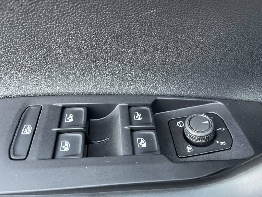 Acheter Volkswagen Polo Polo 1.0 TSI 95 S&S DSG7 VW Edition 5p occasion dans les concessions du Groupe Faurie